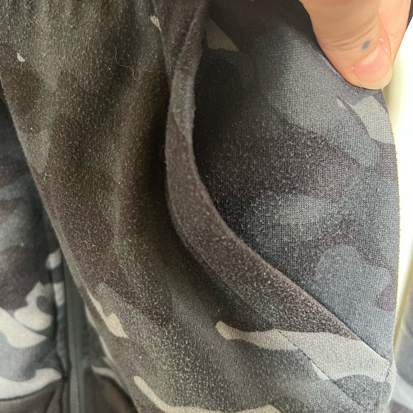 Burnside Black Camouflage Zip Up Hoodie Size XL - Picture 7 of 11